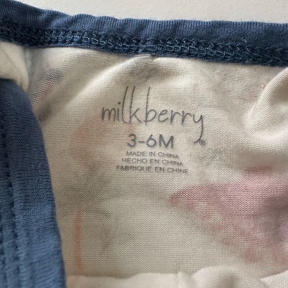 Milk Berry Bamboo Sleeper 3/6 month Dinosaurs Snaps Soft Long Sleeve - Picture 4 of 5